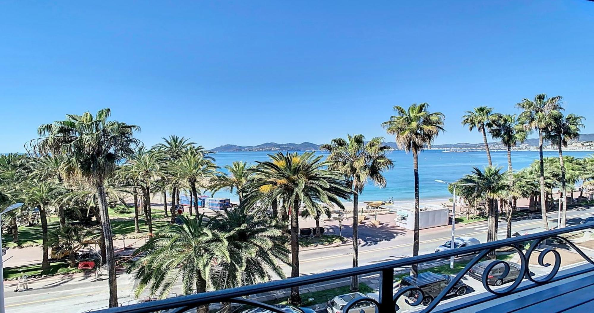 Croisette I - 4 Pers - Front De - Climatise * Cannes